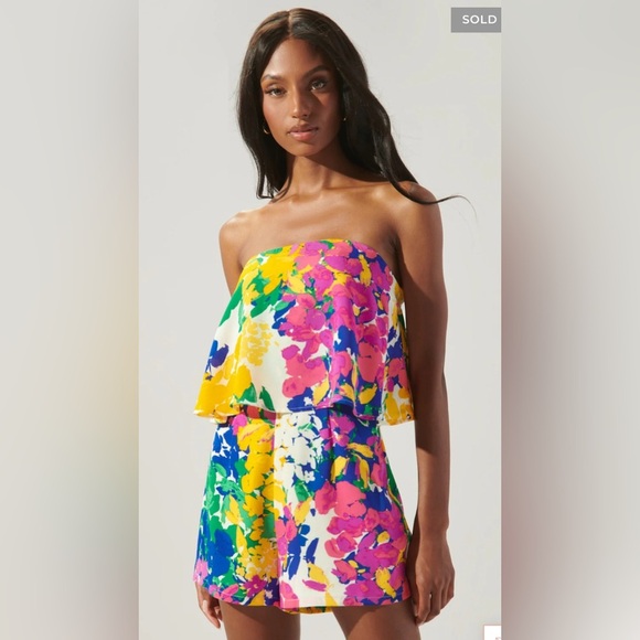 Sugarlips Gypsum Floral Strapless Romper. Size - Picture 1 of 16